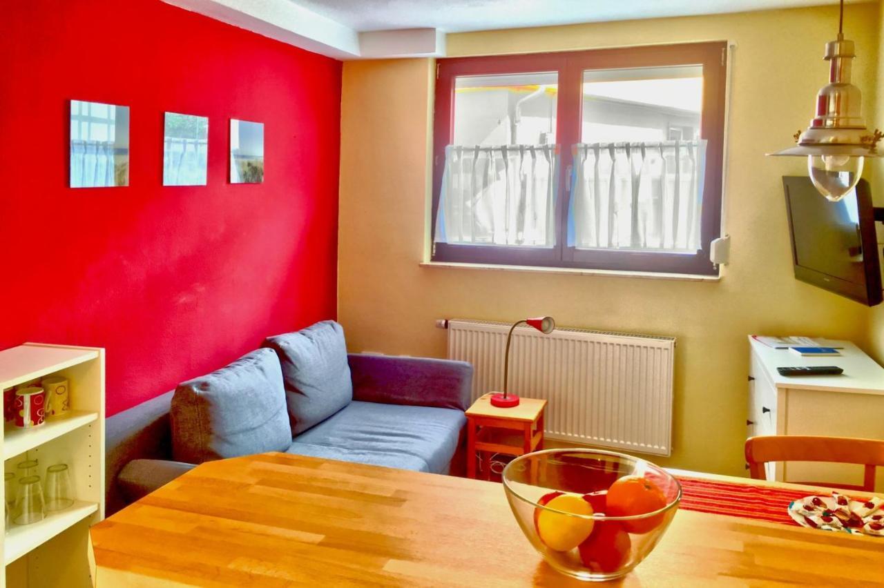 Ferienwohnung Maeder Schaafheim Eksteriør billede